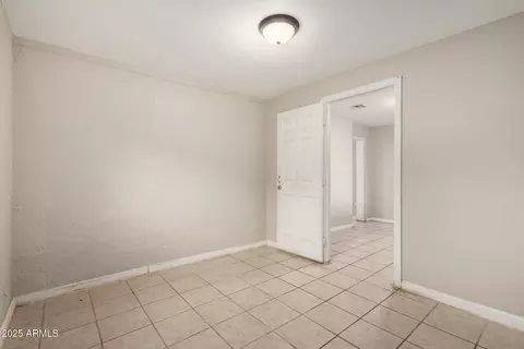 2515 E Adams St, Phoenix, AZ 85034 photo 12