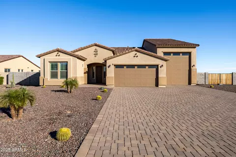 29507 N 224 Dr, Wittmann, AZ 85361