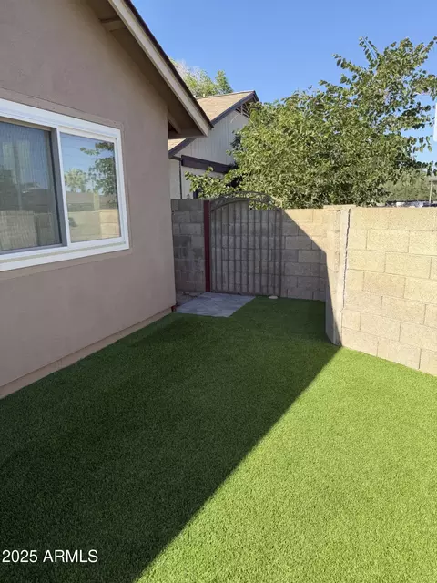 Exterior - 1837 S Cholla --, Mesa, AZ 85202 photo 5 of 9
