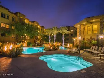 Exterior - 5350 E Deer Valley Dr #4267, Phoenix, AZ 85054 photo 3 of 9