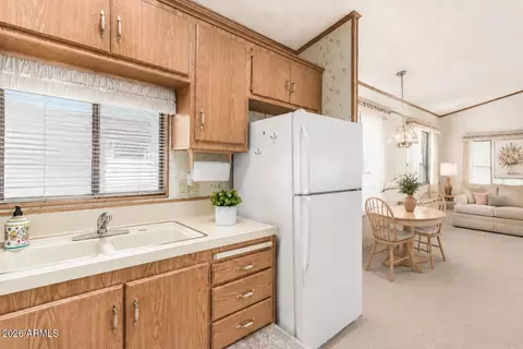 124 Kaolin Dr, Apache Junction, AZ 85119 photo 4