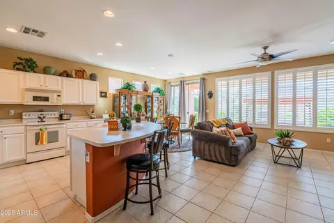 Kitchen - 4689 E Jude Ct, Gilbert, AZ 85297 photo 1 of 7