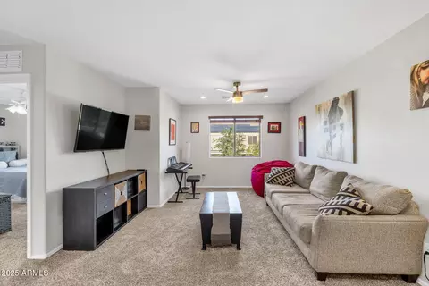 Living - 2540 E Misty Willow Ln, Phoenix, AZ 85024 photo 4 of 4