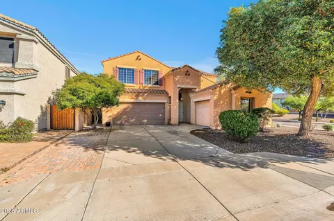 2540 E Misty Willow Ln, Phoenix, AZ 85024
