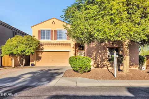 Exterior - 2540 E Misty Willow Ln, Phoenix, AZ 85024 photo 2 of 3