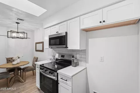 Kitchen - 4820 N 89th Ave #98, Phoenix, AZ 85037 photo 4 of 4