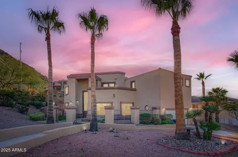 1543 E Mission Ln, Phoenix, AZ 85020