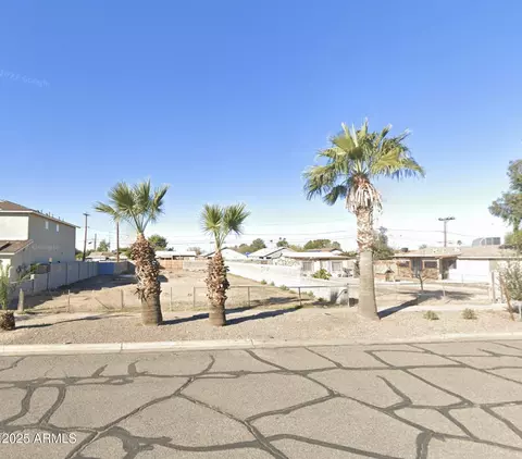 6606 N 54th Dr #11, Glendale, AZ 85301