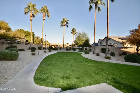 Exterior - 10053 E Capri Ave, Mesa, AZ 85208 photo 6 of 6