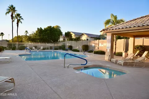 Exterior - 10053 E Capri Ave, Mesa, AZ 85208 photo 5 of 6