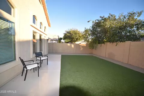 Exterior - 10053 E Capri Ave, Mesa, AZ 85208 photo 3 of 6