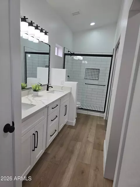 Bath - 10053 E Capri Ave, Mesa, AZ 85208 photo 1 of 3