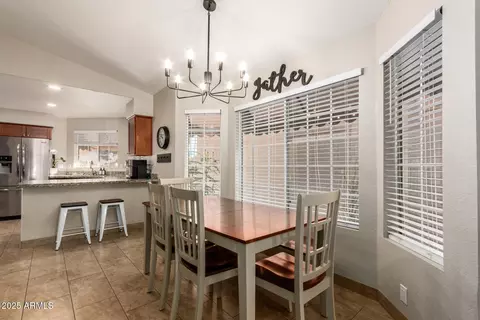 16018 N 3rd Dr, Phoenix, AZ 85023 photo 9