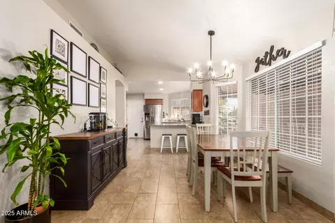16018 N 3rd Dr, Phoenix, AZ 85023 photo 10
