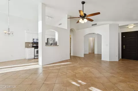 Living - 3101 E Wagoner Rd, Phoenix, AZ 85032 photo 2 of 3