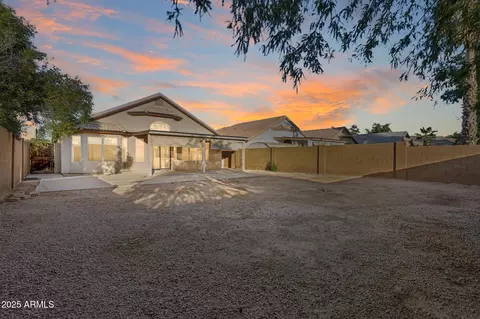 Exterior - 3101 E Wagoner Rd, Phoenix, AZ 85032 photo 2 of 4