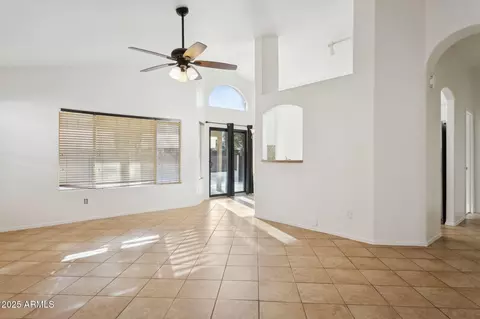 Living - 3101 E Wagoner Rd, Phoenix, AZ 85032 photo 1 of 3