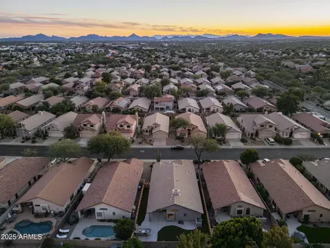 View/Area - 4624 E Jaeger Rd, Phoenix, AZ 85050 photo 2 of 6