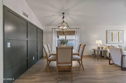Dining - 4624 E Jaeger Rd, Phoenix, AZ 85050 photo 2 of 4