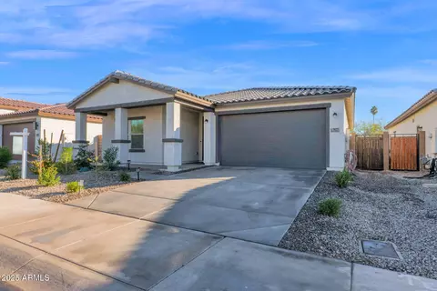 7927 N 86th Ln, Glendale, AZ 85305