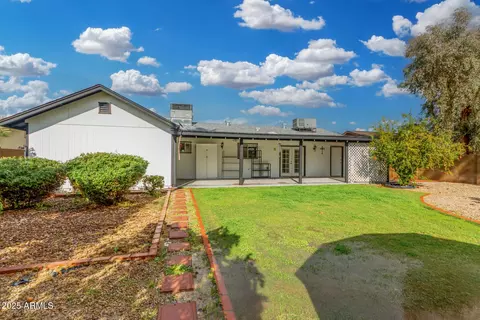 Exterior - 3325 E Carmel Ave, Mesa, AZ 85204 photo 5 of 7