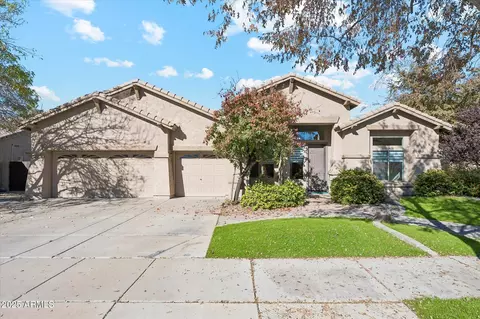 362 W Macaw Dr, Chandler, AZ 85286
