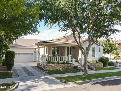 Exterior - 2796 E Valencia St, Gilbert, AZ 85296 photo 4 of 24
