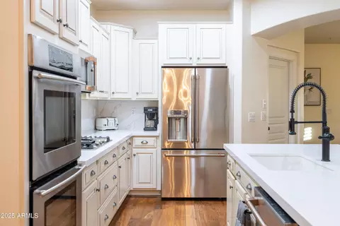 Kitchen - 2796 E Valencia St, Gilbert, AZ 85296 photo 2 of 8