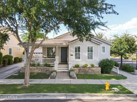 2796 E Valencia St, Gilbert, AZ 85296