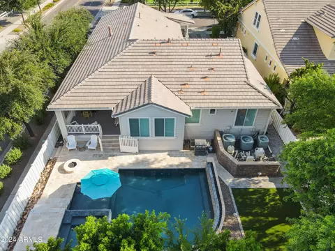 View/Area - 2796 E Valencia St, Gilbert, AZ 85296 photo 5 of 12