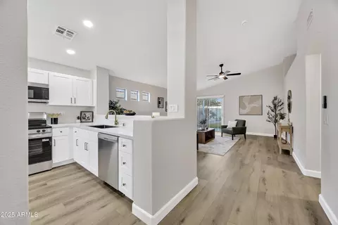 Entry Way - 1228 W Diamond Ave, Apache Junction, AZ 85120 photo 1 of 1