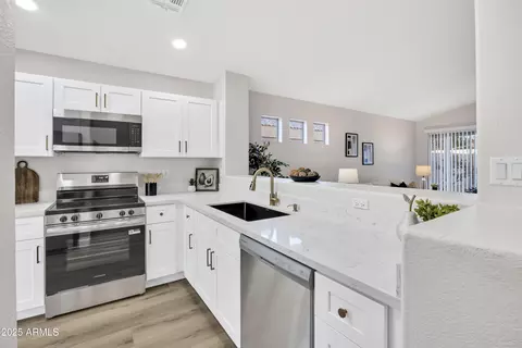 Kitchen - 1228 W Diamond Ave, Apache Junction, AZ 85120 photo 1 of 3