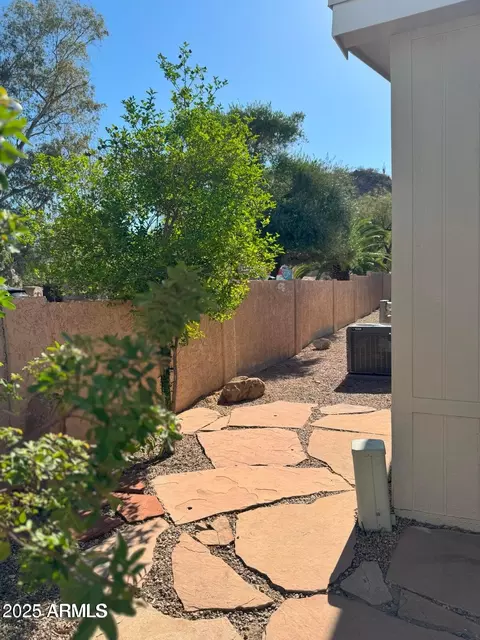 2233 E Behrend Dr #29, Phoenix, AZ 85024 photo 21