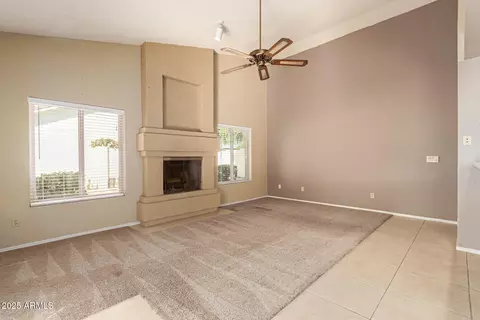Living - 1007 E Secretariat Dr, Tempe, AZ 85284 photo 5 of 8