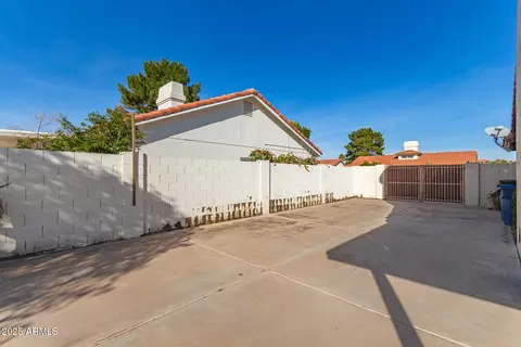 Exterior - 1007 E Secretariat Dr, Tempe, AZ 85284 photo 7 of 7