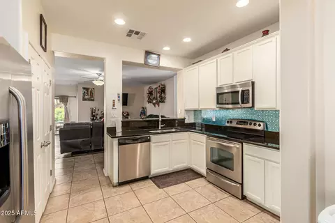 501 S 9th St, Avondale, AZ 85323