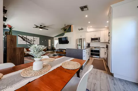 Dining - 3755 E Broadway Rd #96, Mesa, AZ 85206 photo 1 of 2