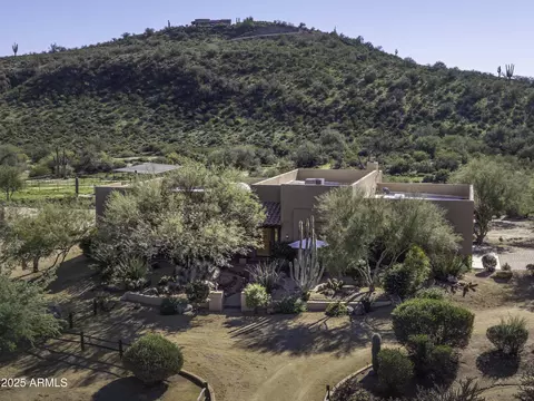 17433 E Quail Track Rd, Rio Verde, AZ 85263