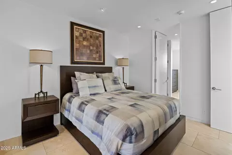 3169 E Sierra Vista Dr, Phoenix, AZ 85016 photo 17