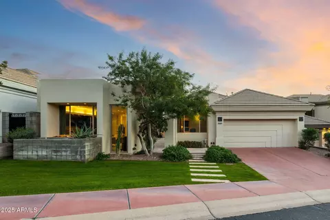 3169 E Sierra Vista Dr, Phoenix, AZ 85016