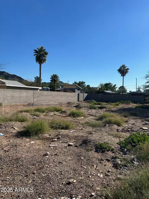 1213 E Vogel Ave #3, Phoenix, AZ 85020