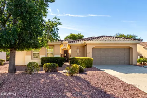 13437 W Chapala Ct, Sun City West, AZ 85375