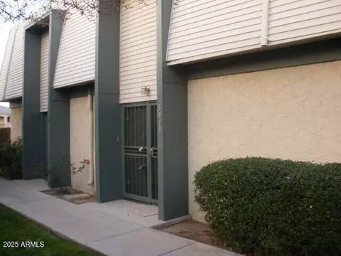 5919 W Golden Ln, Glendale, AZ 85302