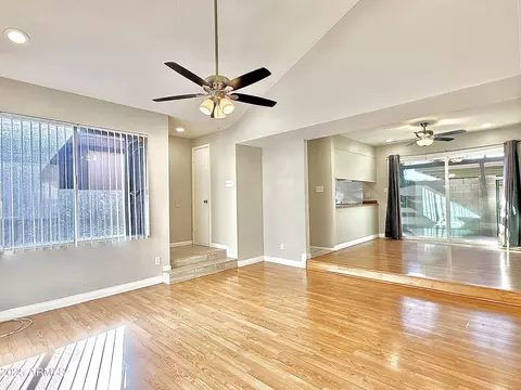 924 S Casitas Dr #C, Tempe, AZ 85281