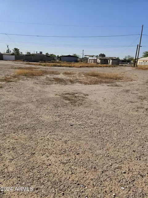 415 W Dr Martin Luther King Jr St #8, Eloy, AZ 85131