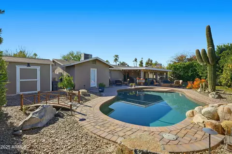 Exterior - 3470 E Paradise Dr, Phoenix, AZ 85028 photo 4 of 6