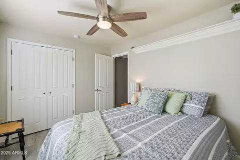 Bedroom - 3470 E Paradise Dr, Phoenix, AZ 85028 photo 5 of 5