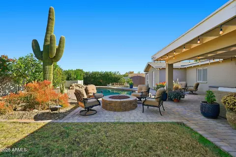 Exterior - 3470 E Paradise Dr, Phoenix, AZ 85028 photo 3 of 6