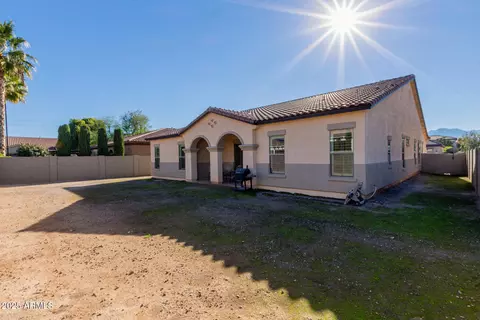 Exterior - 3136 E Castanets Dr, Gilbert, AZ 85298 photo 3 of 6
