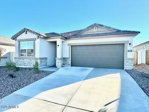 18463 W Hackamore Dr, Wittmann, AZ 85361